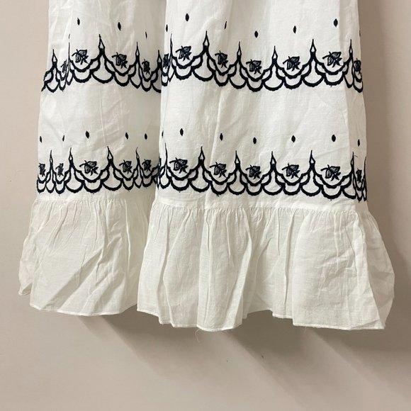 Large- Off-shoulder White Maxi Dress - Picture 6 of 6